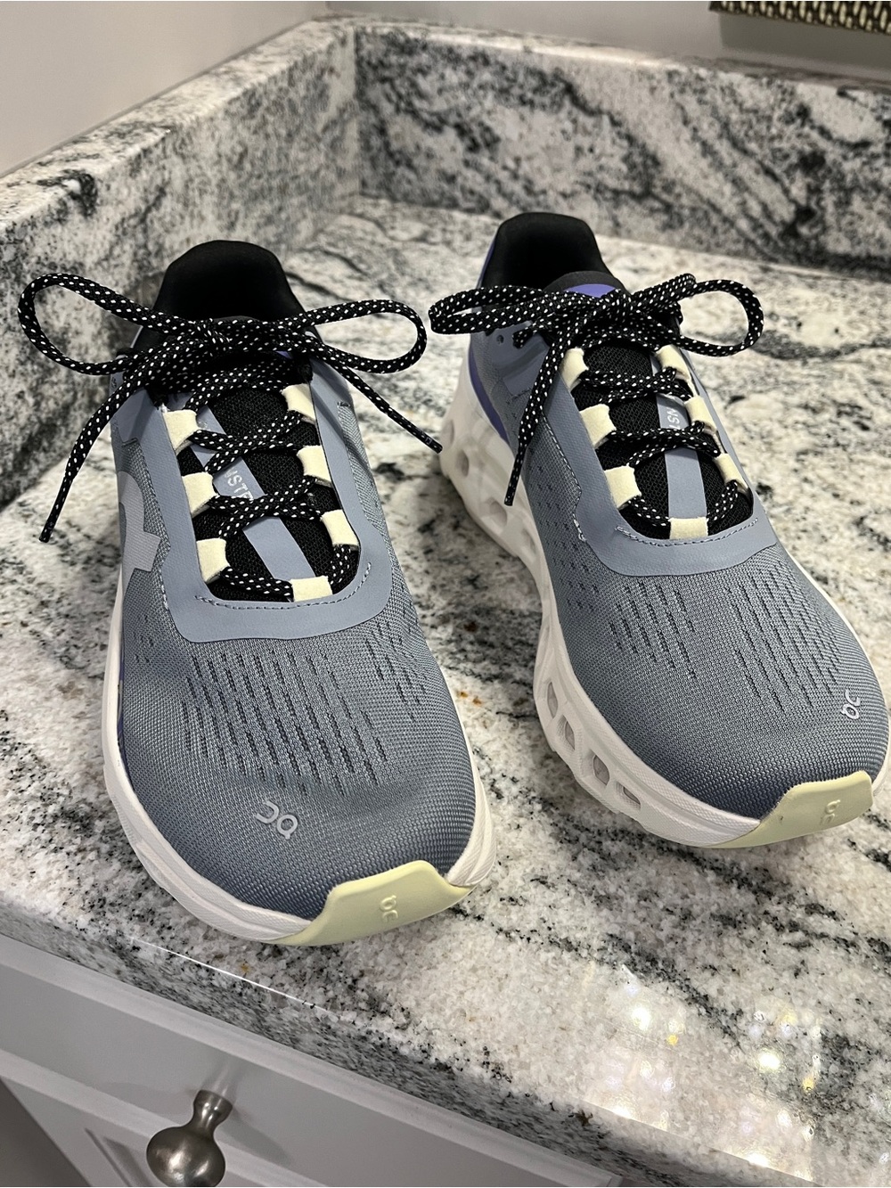 New On Running Cloudmonster in Mist/Blueberry | Size 7.5 (Women’s)